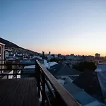 Sea Point Open, Large & Romantic 1 Bed Apt